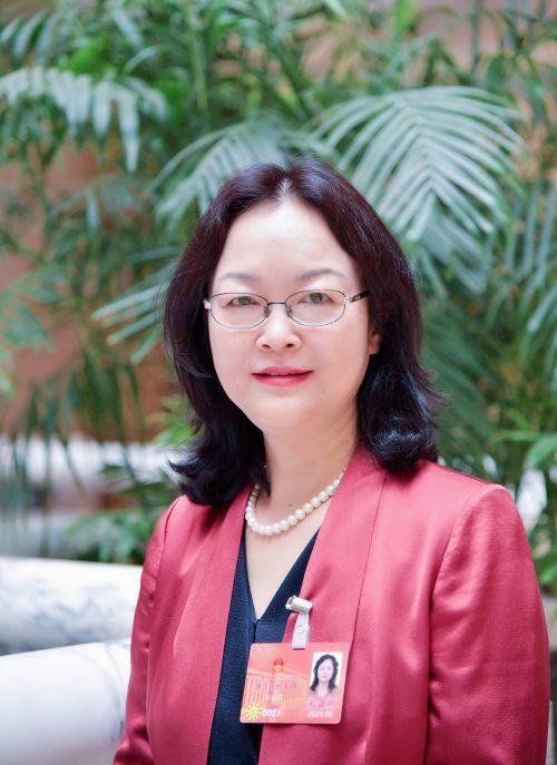 七台河郑亚英最新消息，一位普通女性的非凡人生旅程