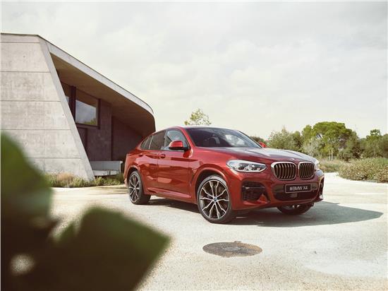 BMW 523，精工细琢的豪华轿车典范