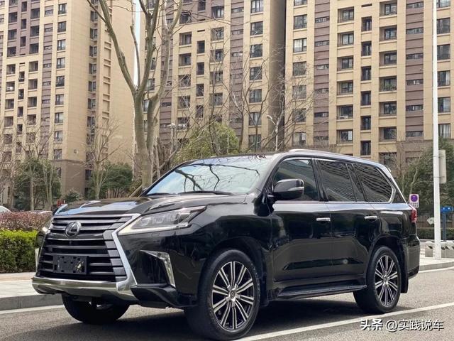 Lexus LX570，豪华SUV的典范之作