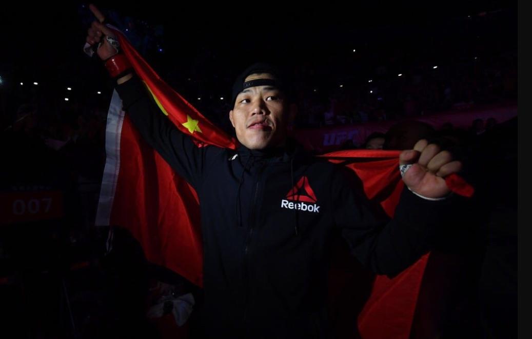 UFC桑托斯，24年最新消息与成长轨迹