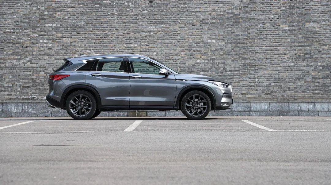探索QX56，技术革新与智能生活的交汇点